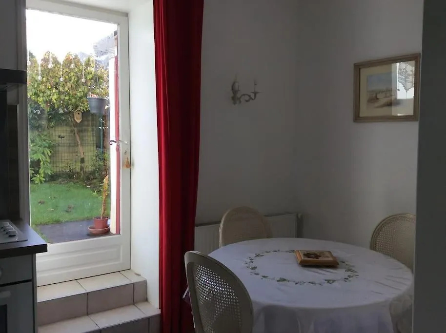 Le Gite De Cathy-Charmant Cottage En Centre-Ville Vannes 0*,  Frankrig